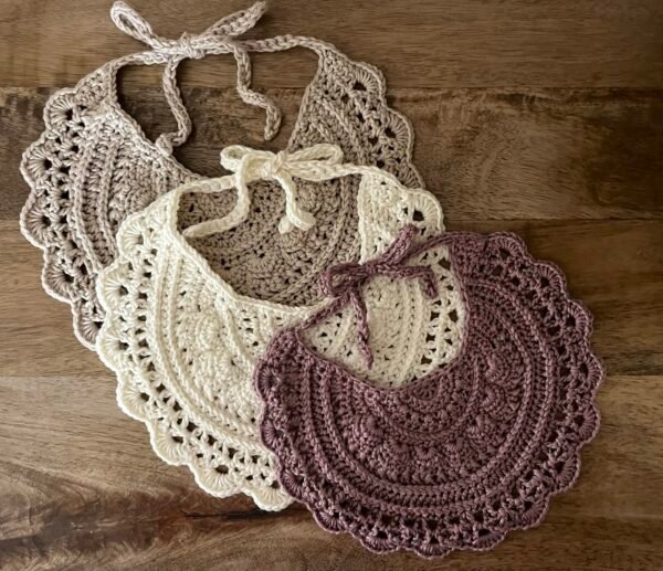 Vintage style - Hand crocheted baby bib